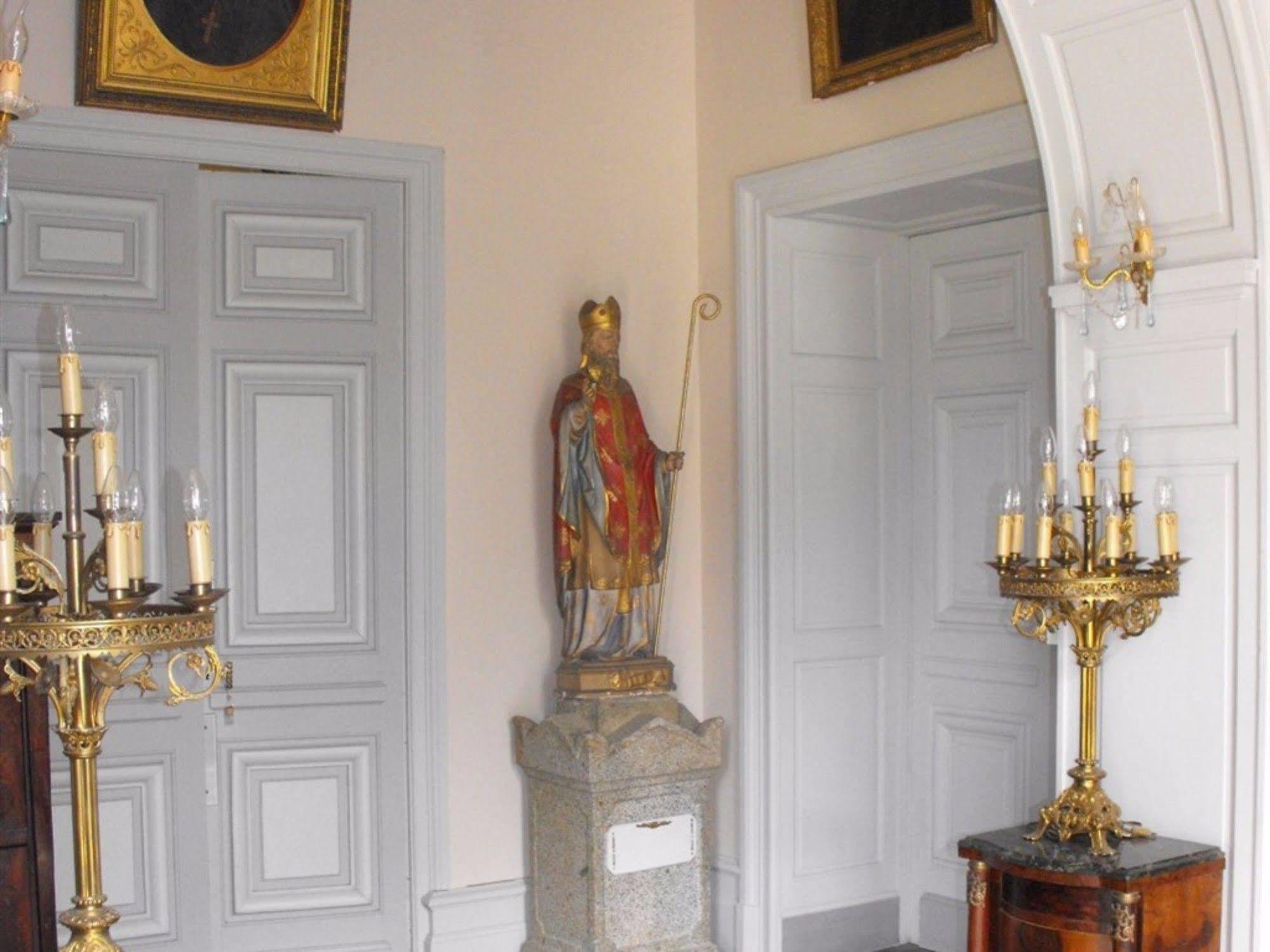 Chateau De Montbrault Fleurigné Exteriör bild